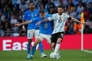 Lionel Messi jugó un gran partido ante Italia