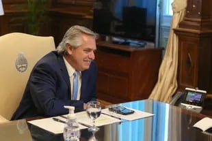 Alberto Fernández, durante la comunicación con Joe Biden