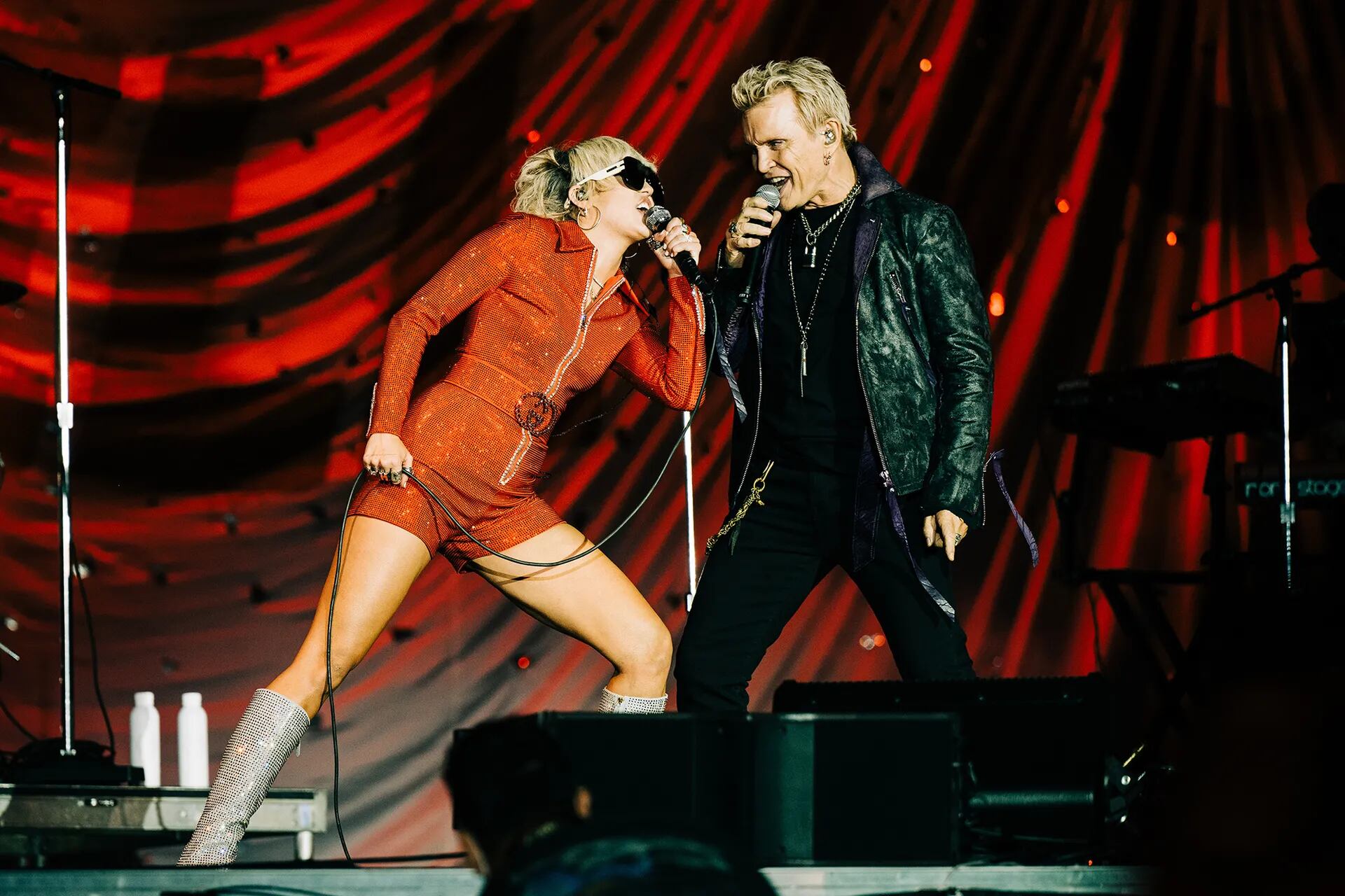 Miley en el Lollapalooza Chicago, con Billy Idol