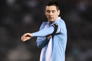 Messi y la cinta de capitán, un vínculo que llegó para quedarse