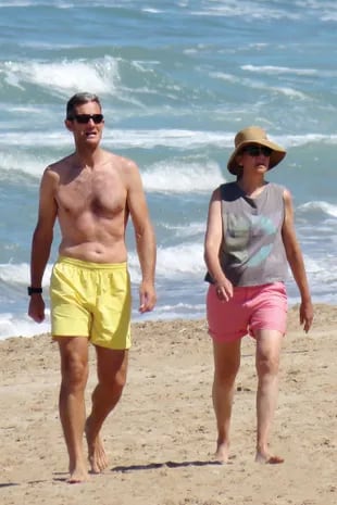 Agosto de 2017. La pareja en las playas de Bidart, Francia.