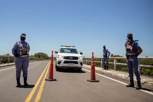 Controles policiales en la frontera entre las provincias de Chaco y Formosa