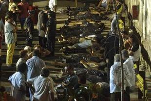 La vereda de Cromañón y las víctimas. El 30 de diciembre de 2004, murieron 194 personas y más de 1400 resultaron heridas