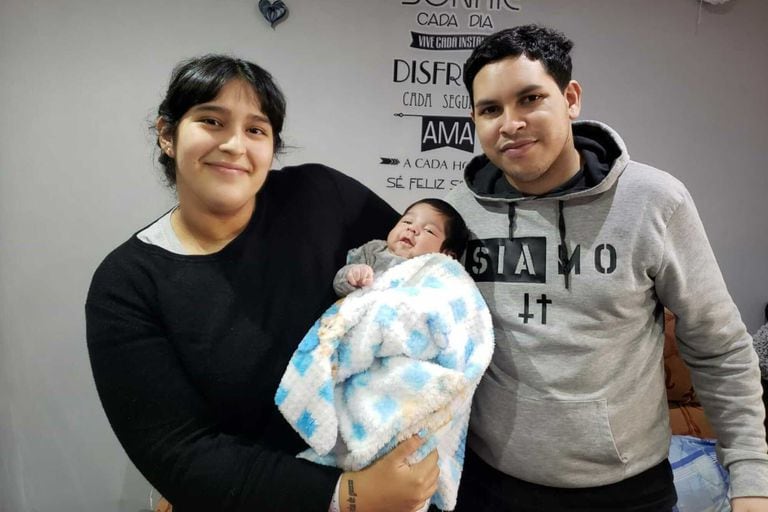 Evelin Sabán conoció a su hijo cuando este cumplió 10 días. 