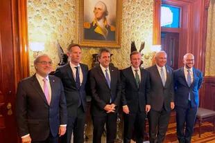 Sergio Massa y su equipo mantuvieron una reunión con consejeros del presidente norteamericano, Joe Biden, en la Casa Blanca