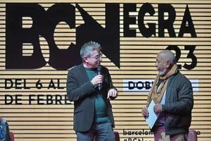 El escritor Leonardo Padura premiado por su trayectoria en el festival de Barcelona