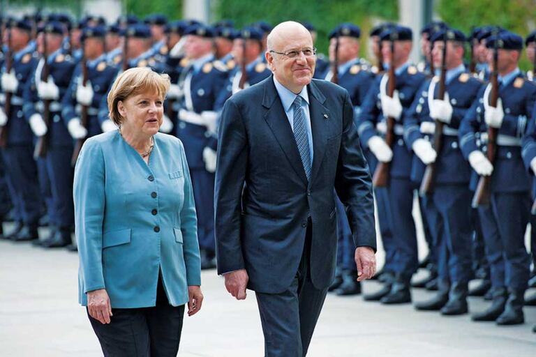 Najib Mikati con la canciller alemana Angela Merkel