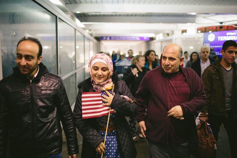 En Estados Unidos, la reacción del presidente Trump ante la percepción de que los inmigrantes musulmanes representan una amenaza ha sido cerrar de manera temporal las fronteras del país a los viajeros provenientes de varios países de mayoría musulmana
