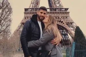 Micaela Tinelli y Lisandro López, románticos en París
