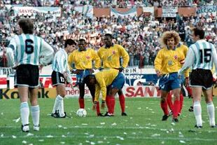La goleada 5 a 0 de Colombia ante la Argentina, en el Monumental, uno de los hitos de Freddy Rincón, autor de dos tantos