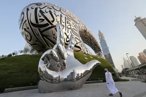 Dubái: diseño, arte, vanguardia y un puente entre Oriente y Occidente