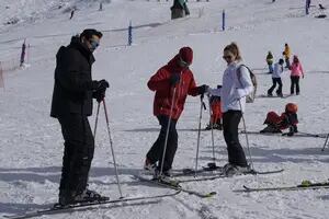 Aprender a esquiar: para las pistas, no hay crisis de los 40
