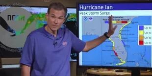 An expert from the United States National Hurricane Center provided the latest updates on Hurricane Ian's evolution.
