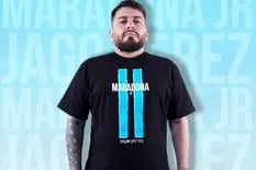 Diego Jr. lanzó su colección de remeras con la marca Maradona: cuánto cuestan
