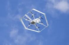 Amazon comienza a entregar pedidos con drones en Estados Unidos