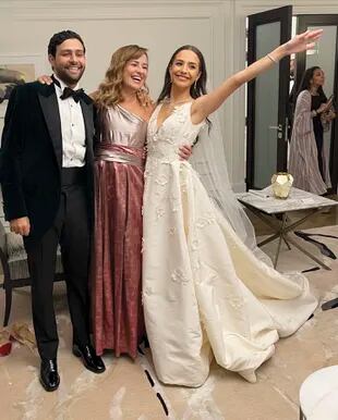 En el casamiento de su hijo Karim con Tamara Abu Soud, celebrado el 30 de junio en Jordania.