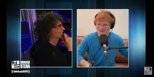 Este viernes, Howard Stern entrevistó a Ed Sheeran para su programa de radio SiriusXM (Crédito: Captura de video/HowardStern)