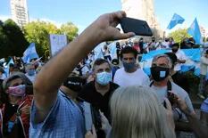 27F. Fuertes críticas de la oposición al Gobierno en la marcha: "Pidan perdón"