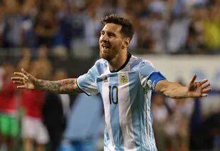 Lionel Messi le marcó tres goles a Panamá en el triunfo 5 a 0 en la Copa América 2016