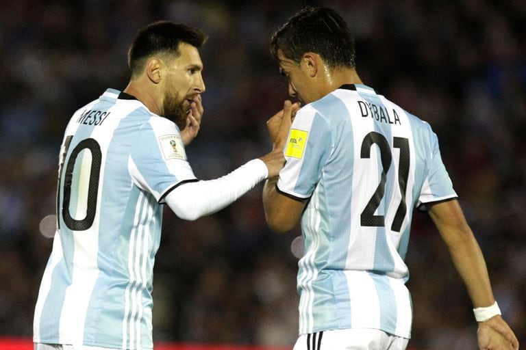 Lionel Messi y Paulo Dybala, otra vez juntos