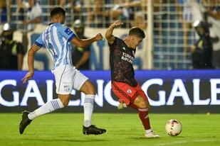 River cerró la campaña del título con un golazo de Julián Álvarez para el empate en Tucumán
