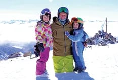 David Nalbandián. El álbum del "Rey David" con su mujer e hijos en la nieve
