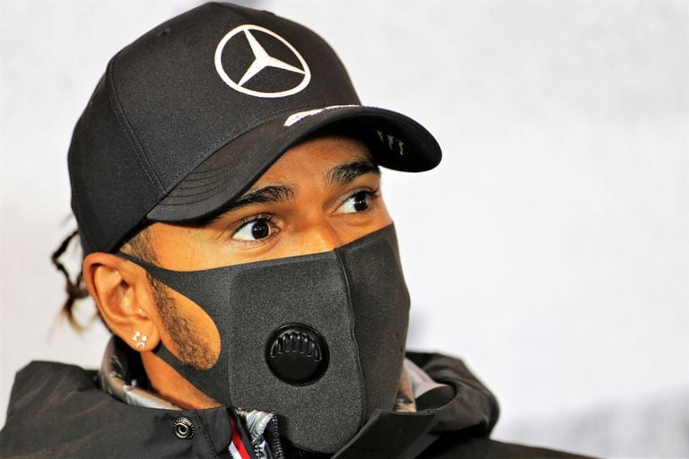Mercedes cuida a Hamilton y a Bottas: "Viven como ermitaños" por el Covid-19
