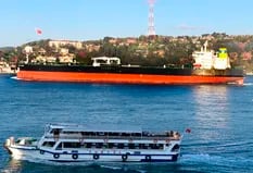 Irán captura 2 buques petroleros griegos en el Golfo Pérsico