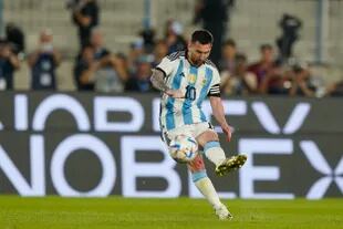 Lionel Messi será titular en el amistoso contra Curazao en el estadio Madre de Ciudades