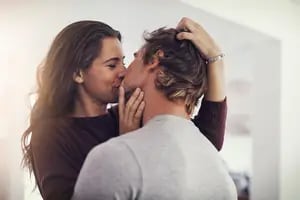 ¿Entre el sexo y los besos. por qué es tan difícil formar una pareja a largo plazo?