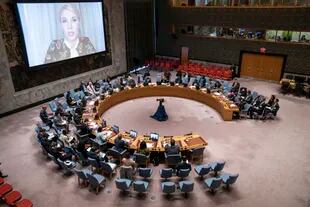 Una reunión del Consejo de Seguridad de la ONU sobre el mantenimiento de la paz y la seguridad en Ucrania se celebra, el martes 21 de junio de 2022, en la sede de las Naciones Unidas. (AP Foto/John Minchillo)