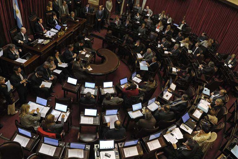 El Senado comienza a debatir en comisiones la iniciativa de Reforma Política
