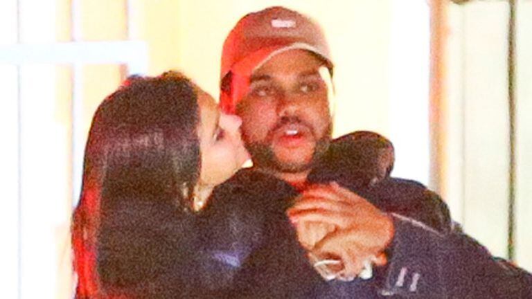 La foto de la discordia, el beso entre Selena y The Weeknd