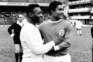 Eusebio (18 de agosto de 1968): Pentagonal internacional con Santos, Benfica, Nacional, River y Boca; el duelo entre brasileños y portugueses, fue para Pelé, que ya era bicampeón mundial (4 a 2); la Pantera de Mozambique (Balón de Oro 1965), había sido goleador del último Mundial, con 9 tantos