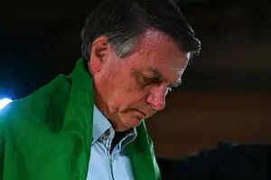 Bolsonaro vendió en Estados Unidos regalos oficiales que recibió en su presidencia, según la Policía