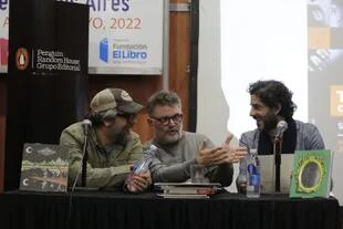 Los dibujantes Tute y Liniers en la charla coordinada por Sebastián De Caro