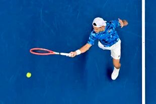21 de octubre de 2021, Bélgica, Amberes: el tenista argentino Diego Schwartzman en acción contra el británico Andy Murray en su partido de octavos de final masculino del torneo ATP Open Europeo de Tenis 2021 en Amberes