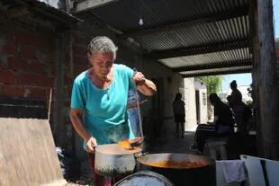 Comedor Los Peques de La Matera en la localidad de Quilmes.Atendido por Liliana Pérez.