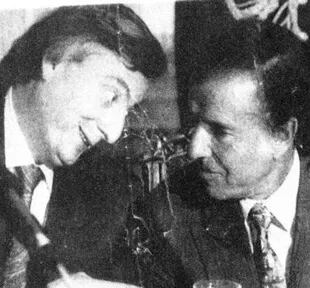 Néstor Kirchner y Carlos Saúl Menem, en tiempos en que el santacruceño era gobernador