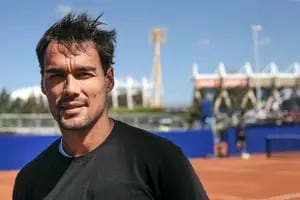 Díaz Acosta, de jugar para 10 personas a llenar la Catedral del tenis  argentino - LA NACION