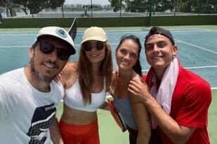 Dybala y Oriana se divierten en Miami: jugaron al tenis contra Pico Mónaco y Diana Arnopoulos