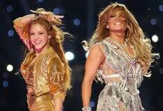 De cuánto son las fortunas de Shakira y Jennifer López, dos de las latinas más ricas del mundo