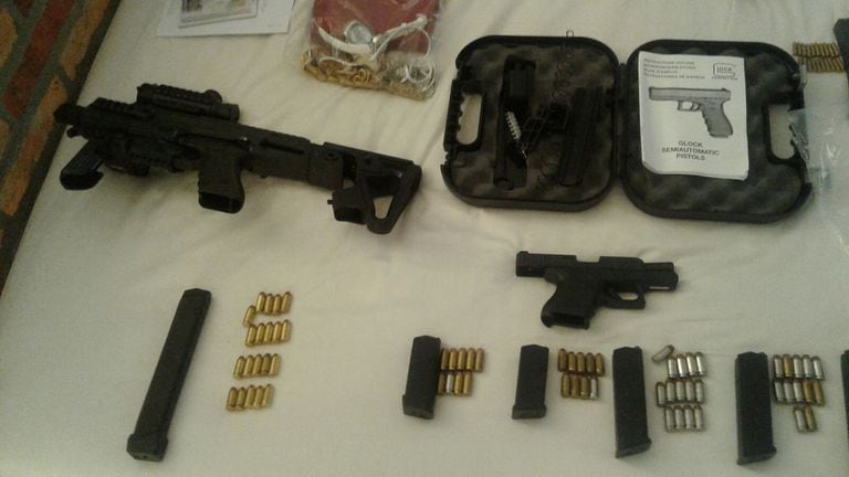 Las armas y las municiones secuestradas de la chacra de Balcedo