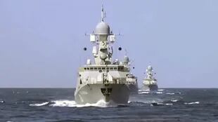 Barcos de guerra rusos atacaron objetivos de EI