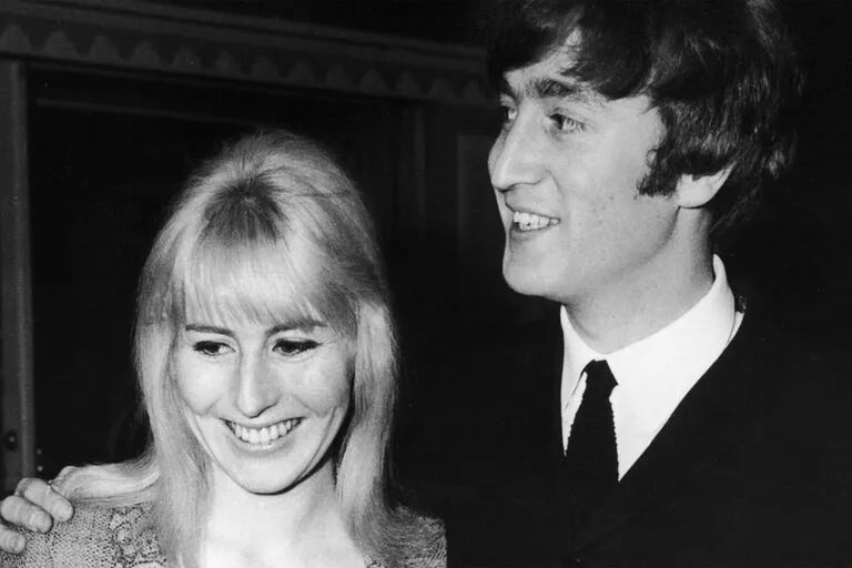 Murió Cynthia La Primera Esposa De John Lennon La Nacion 