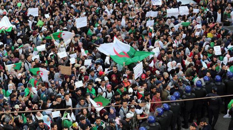 Students in the midst of struggles in Algeria