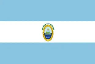 La bandera de la desaparecida República Federal de Centroamérica (1824-1839)