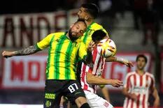 Estudiantes-Aldosivi, Superliga: el Tiburón ganó 2-0 y el Pincha no se recupera
