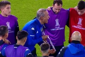 La particular arenga del preparador físico de Vélez para motivar al equipo en la Libertadores