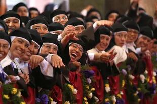 "¿Saben lo que es una monja chismosa? Es terrorista", dijo el Papa en Perú
